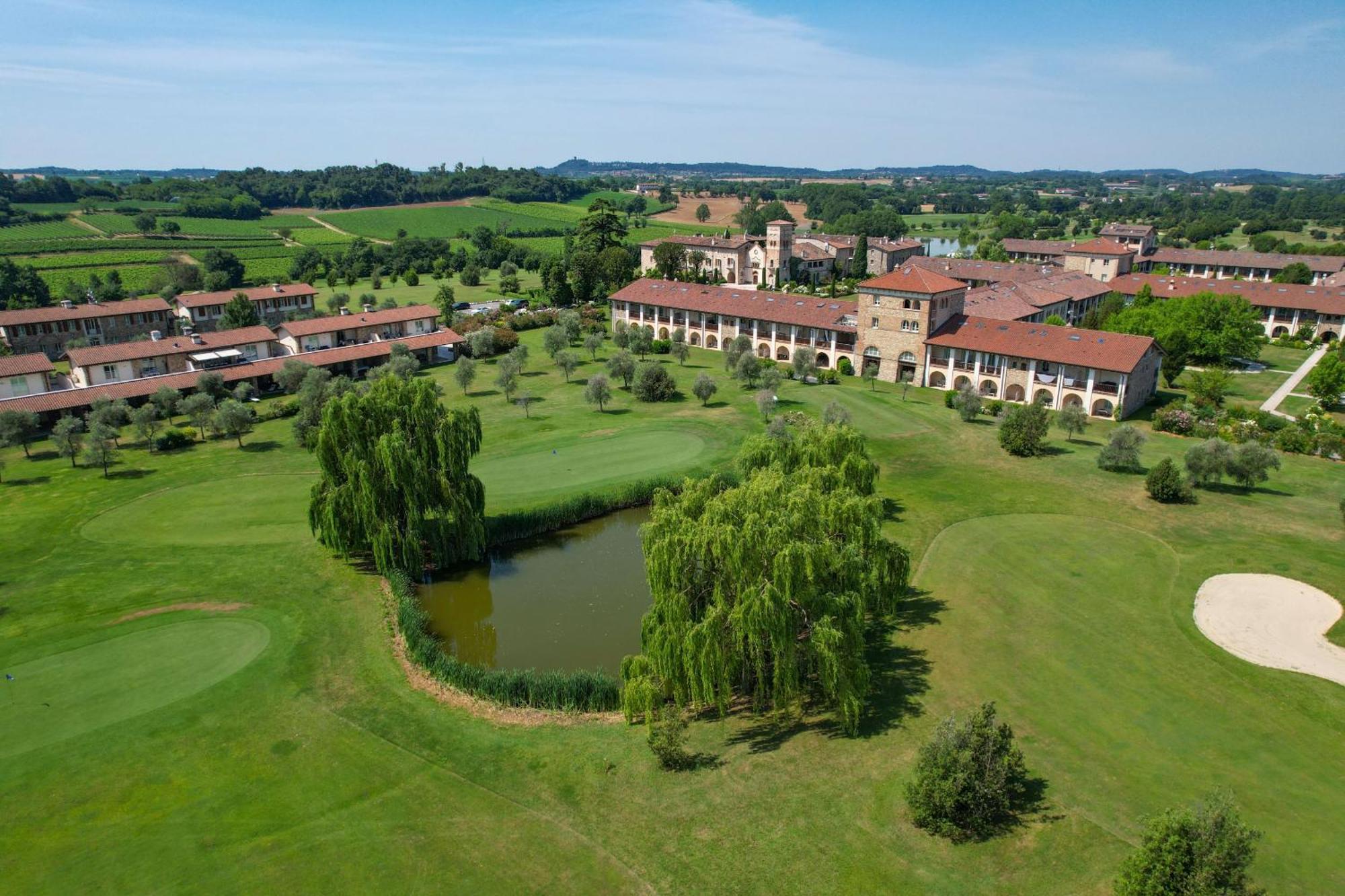 Chervo Golf - Bgl Apartment *